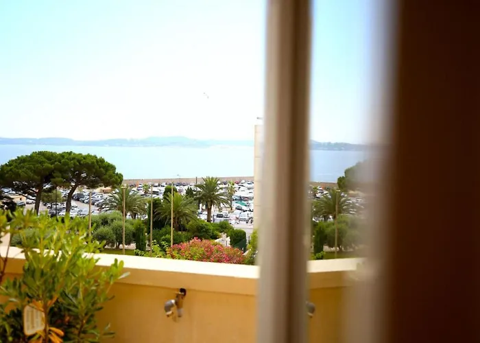 Royal Bon Repos Hotel 3*