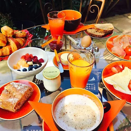 Royal Bon Repos Szálloda