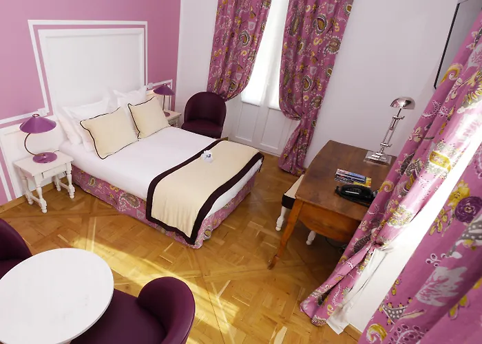 Hotel Royal Bon Repos